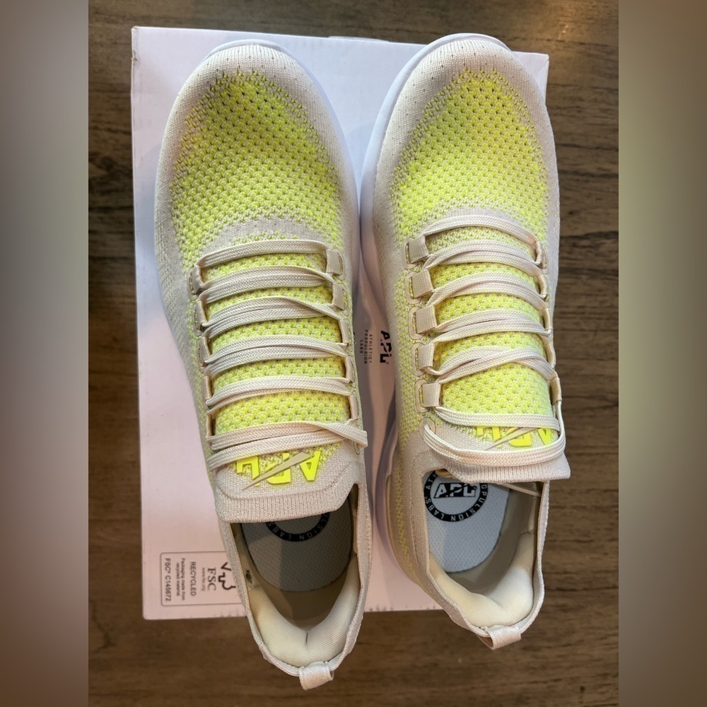 NEW APL Men’s TechLoom Breeze Beach / Energy / White Size 8.5 women 10 - Picture 9 of 12